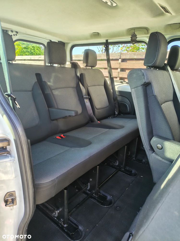 Renault Trafic 2.0 dCi EDC - 16
