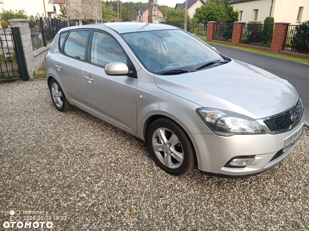 Kia Ceed 1.6 CRDi LX - 5