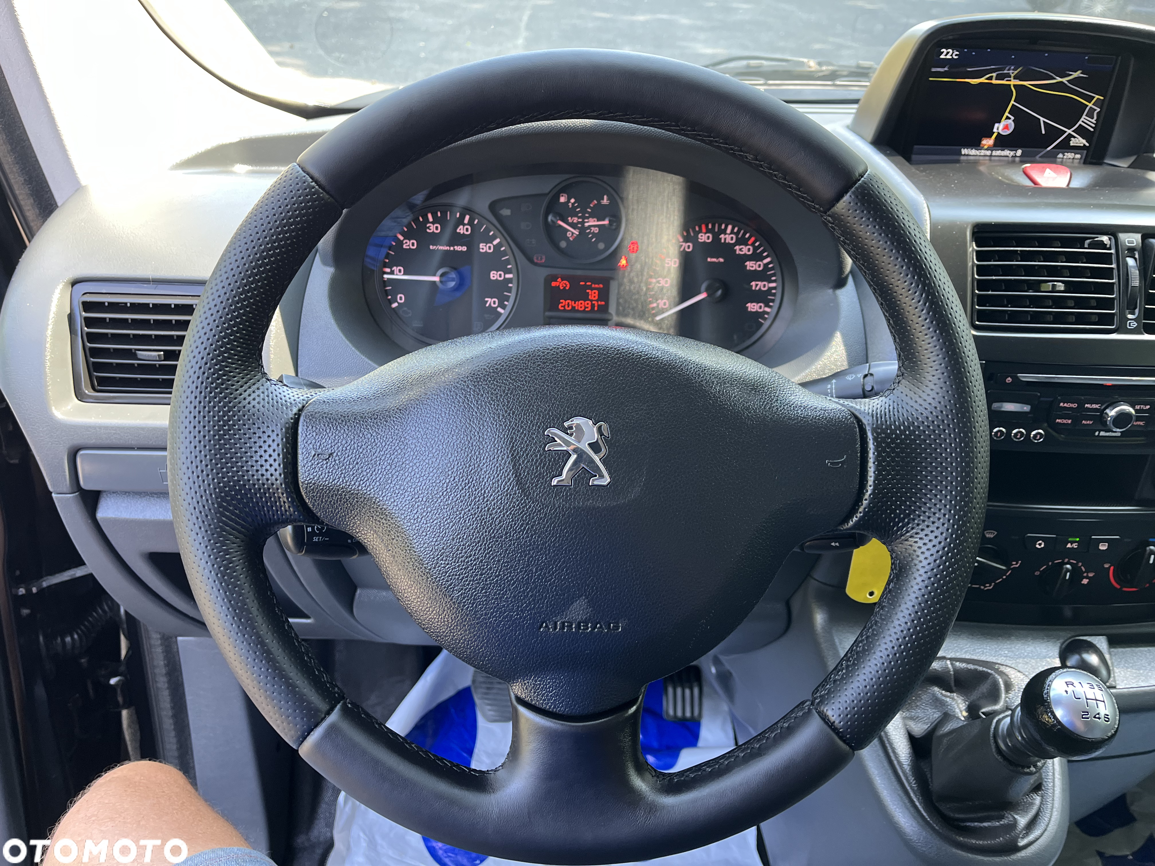 Peugeot EXPERT - 14