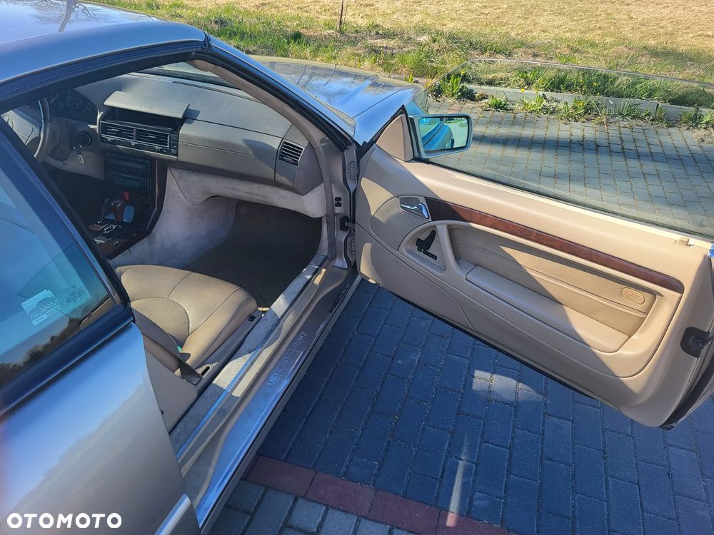 Mercedes-Benz SL - 8