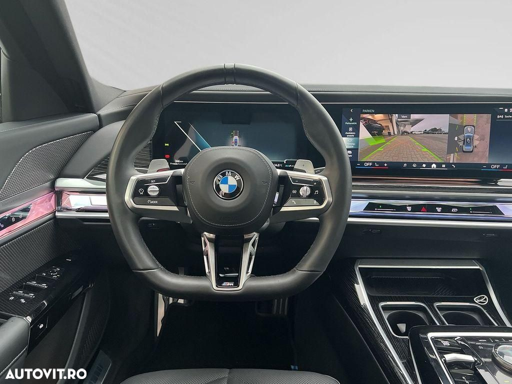BMW Seria 7 - 8