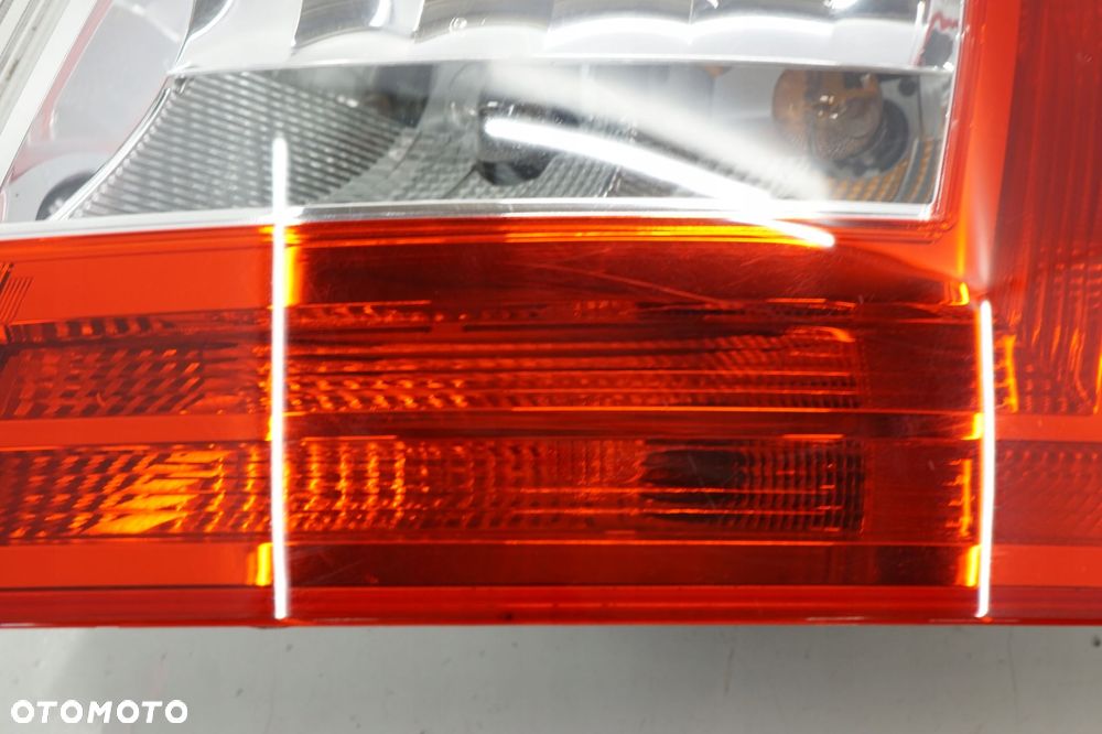 SKODA OCTAVIA III HB LAMPA PRAWY TYŁ TYLNA 5E5945112 - 2