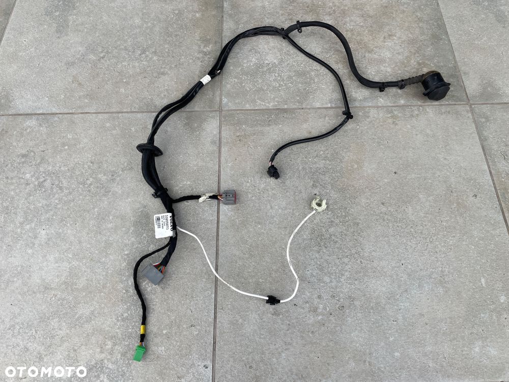 WIĄZKA INSTALACJA HAKA HOLOWNICZEGO XC 60 II  31655073 - 1