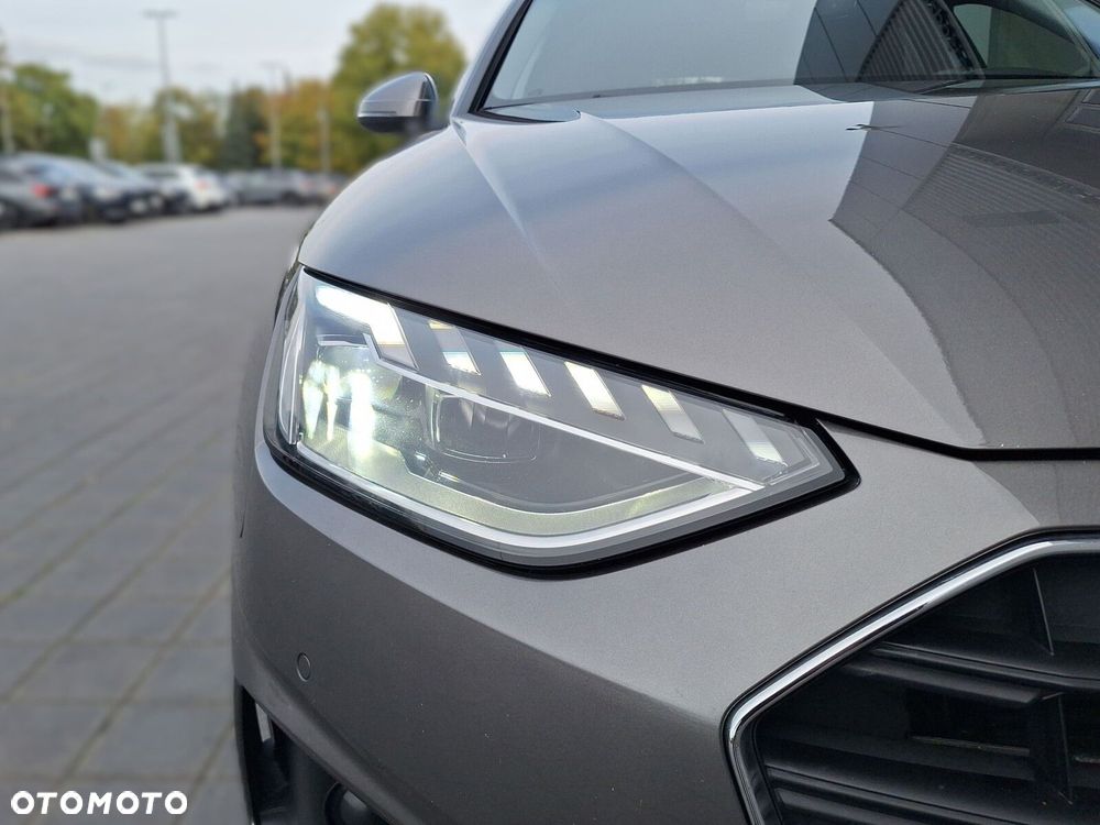 Audi A4 Avant - 27