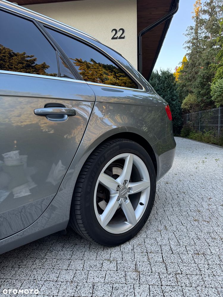Audi A4 Avant 2015 photo 5