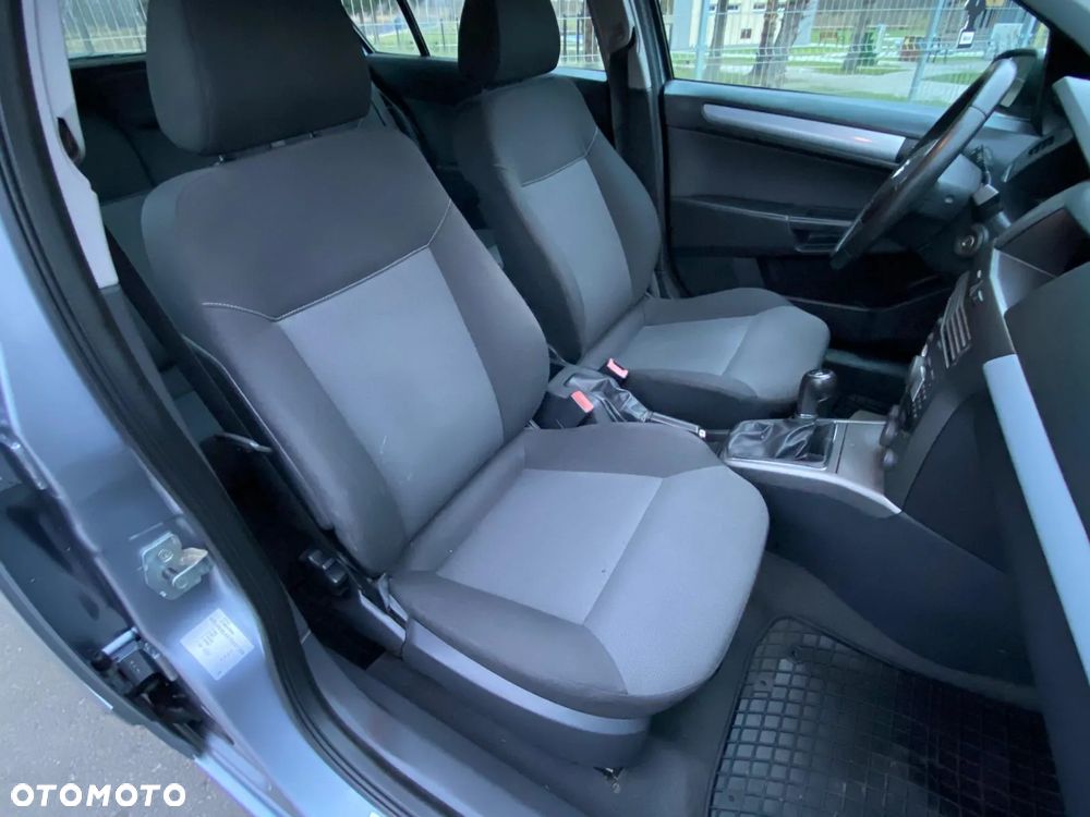 Opel Astra 1.6 - 7