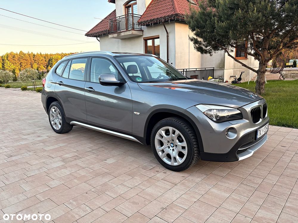 BMW X1 xDrive18d xLine - 17