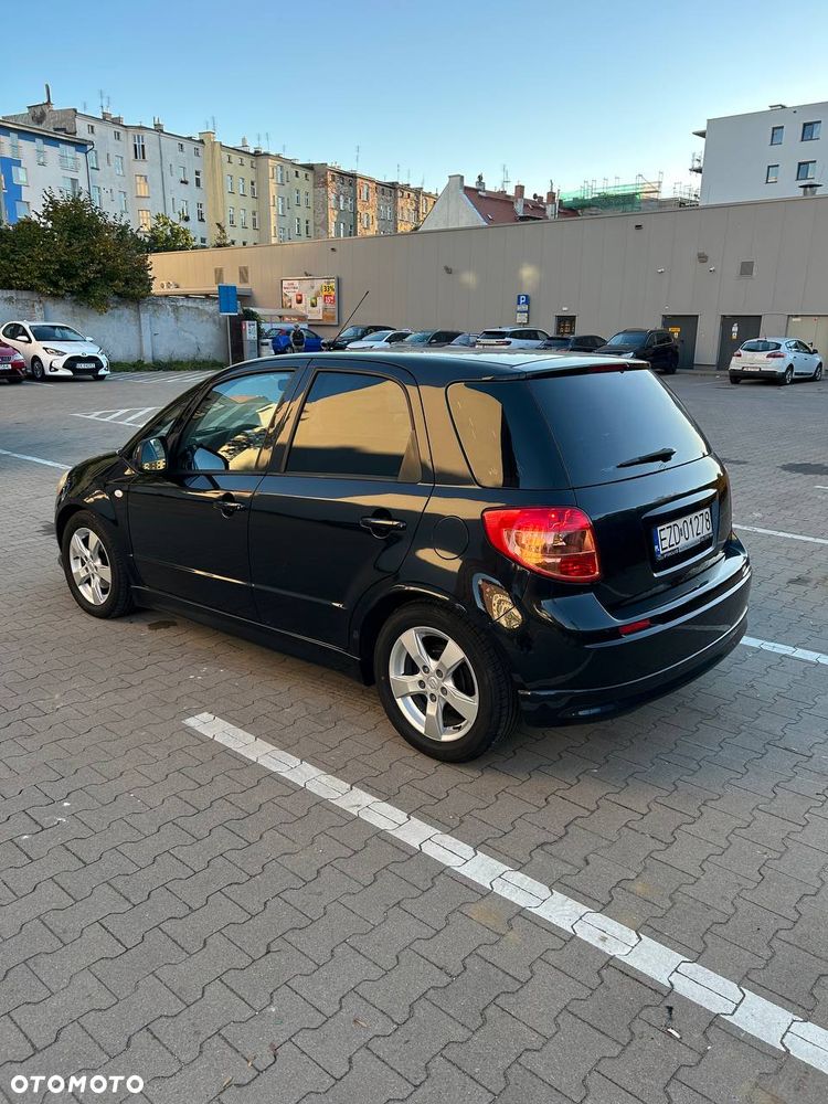 Suzuki Sx4 2009 photo 4