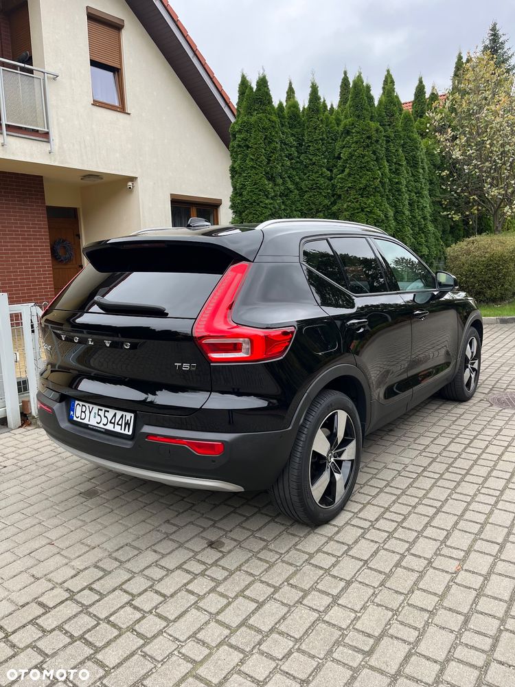 Volvo XC 40 T5 AWD Momentum (Intro Edition) - 6