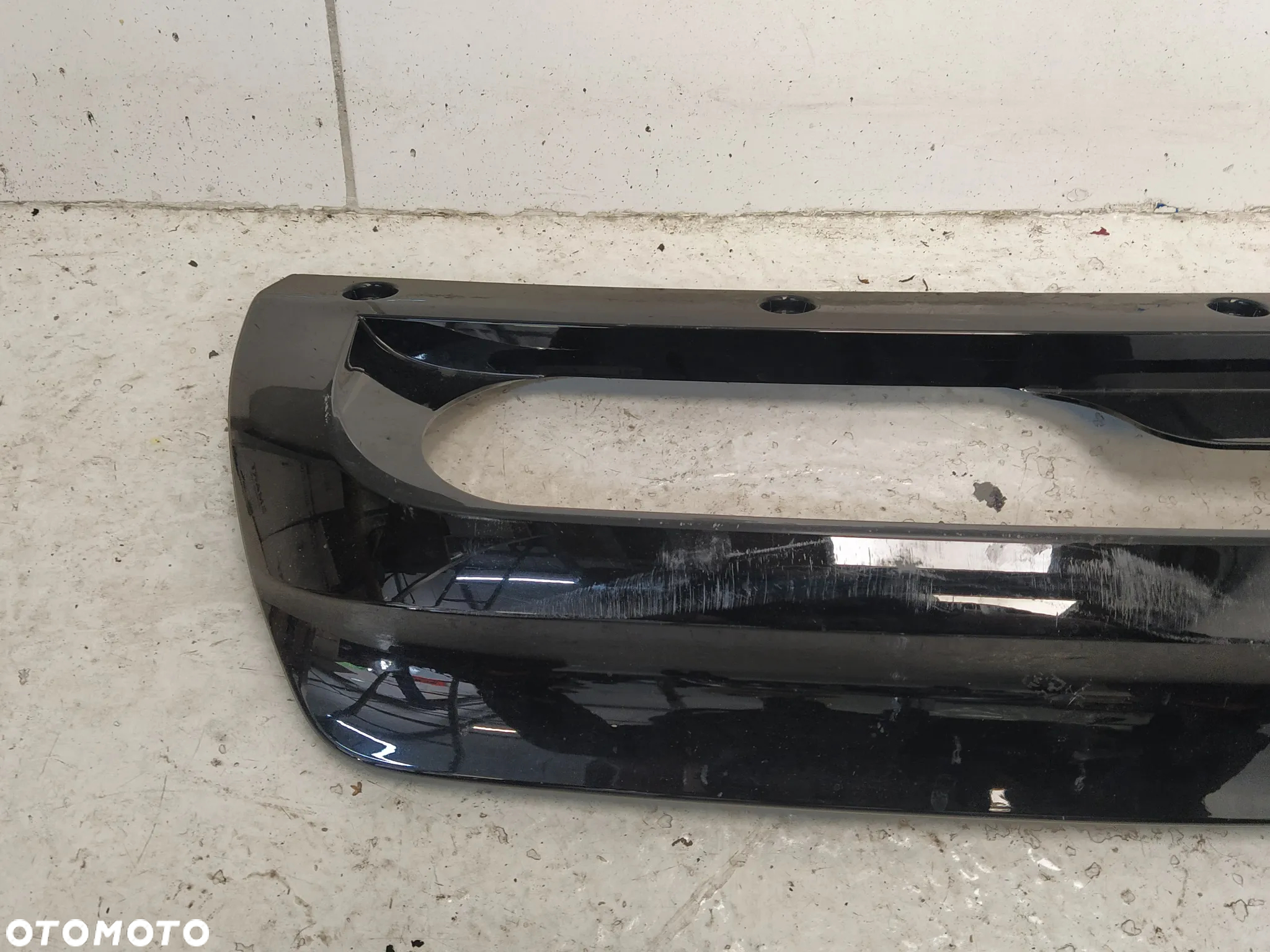 RANGE ROVER SPORT L461 22- SPOILER DOKŁADKA ZDERZAKA RAMKA OSŁONA HAKA HOLOWNICZEGO TYŁ TYLNY ORYGINAŁ - 4