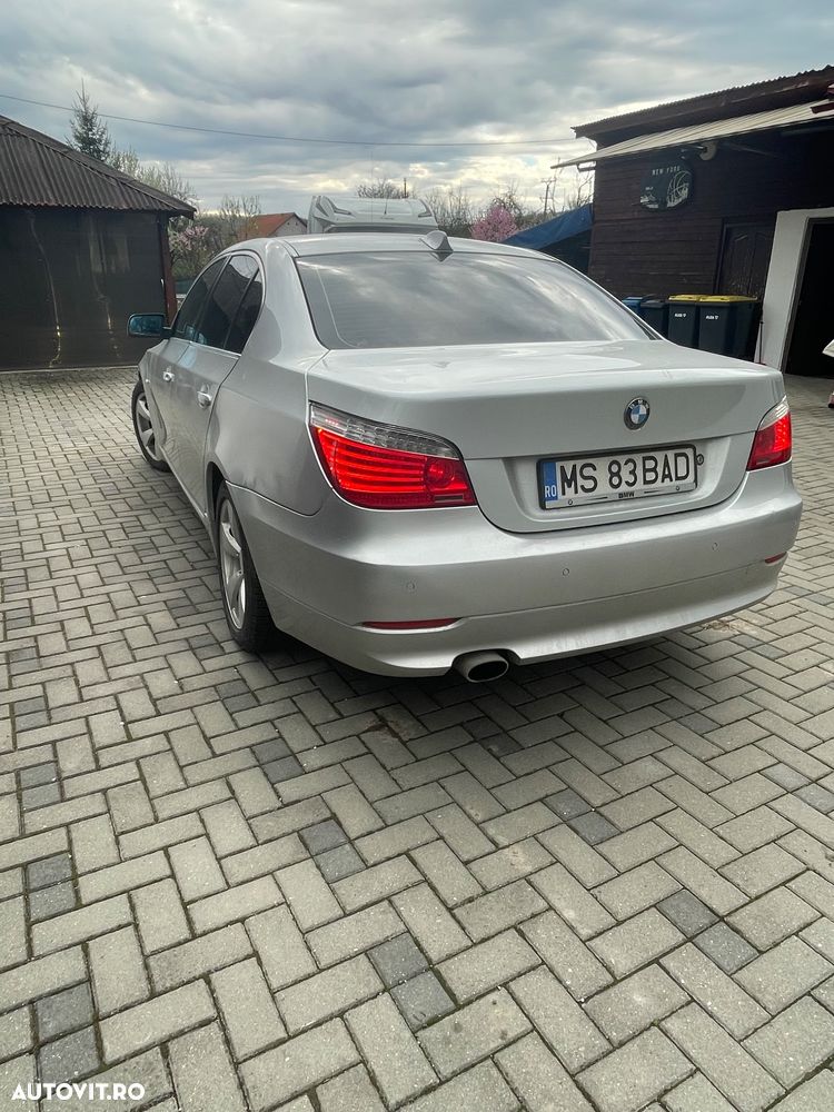 BMW Seria 5 520d Aut. Edition Exclusive - 3