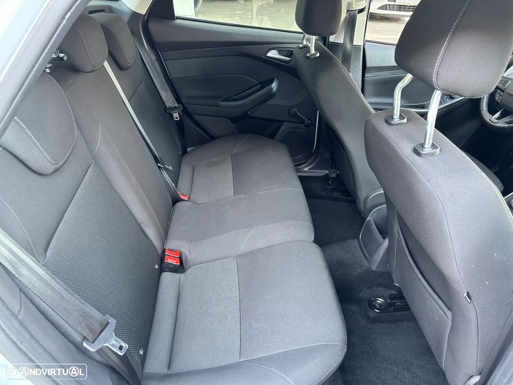 Ford Focus SW 1.0 SCTi Trend - 9