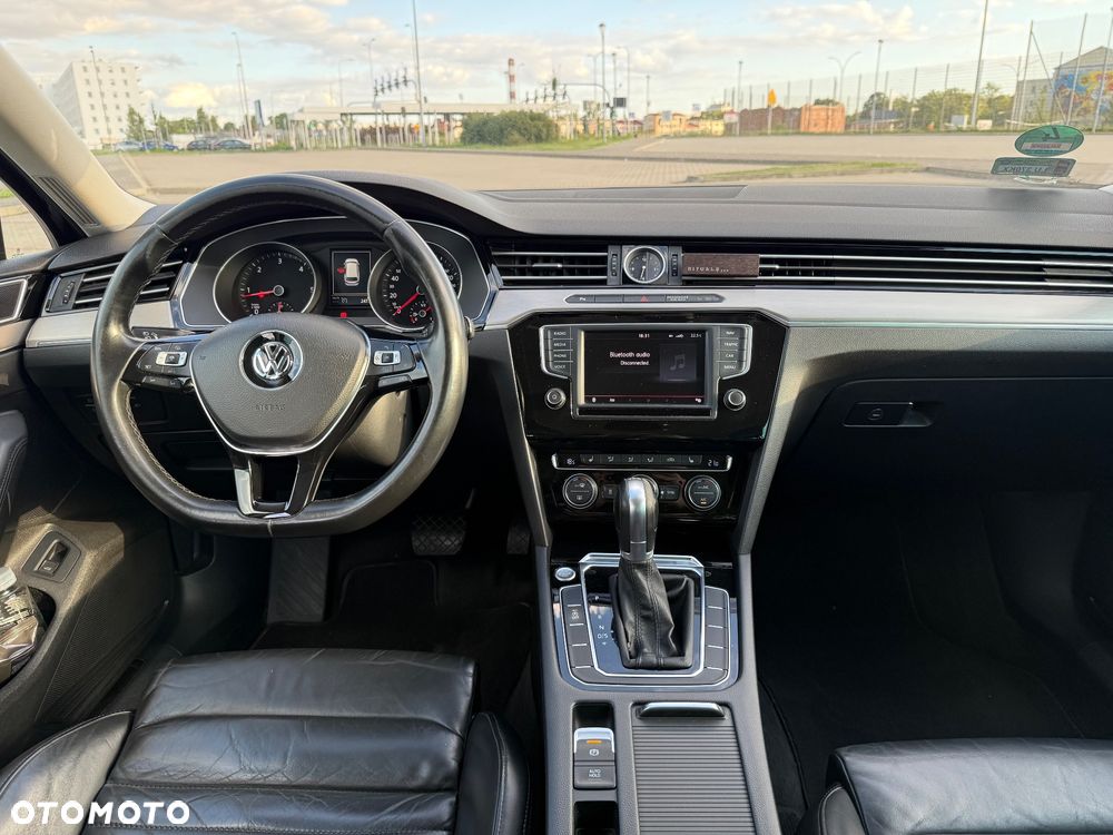 Volkswagen Passat 2.0 TDI BMT Highline DSG7 - 12