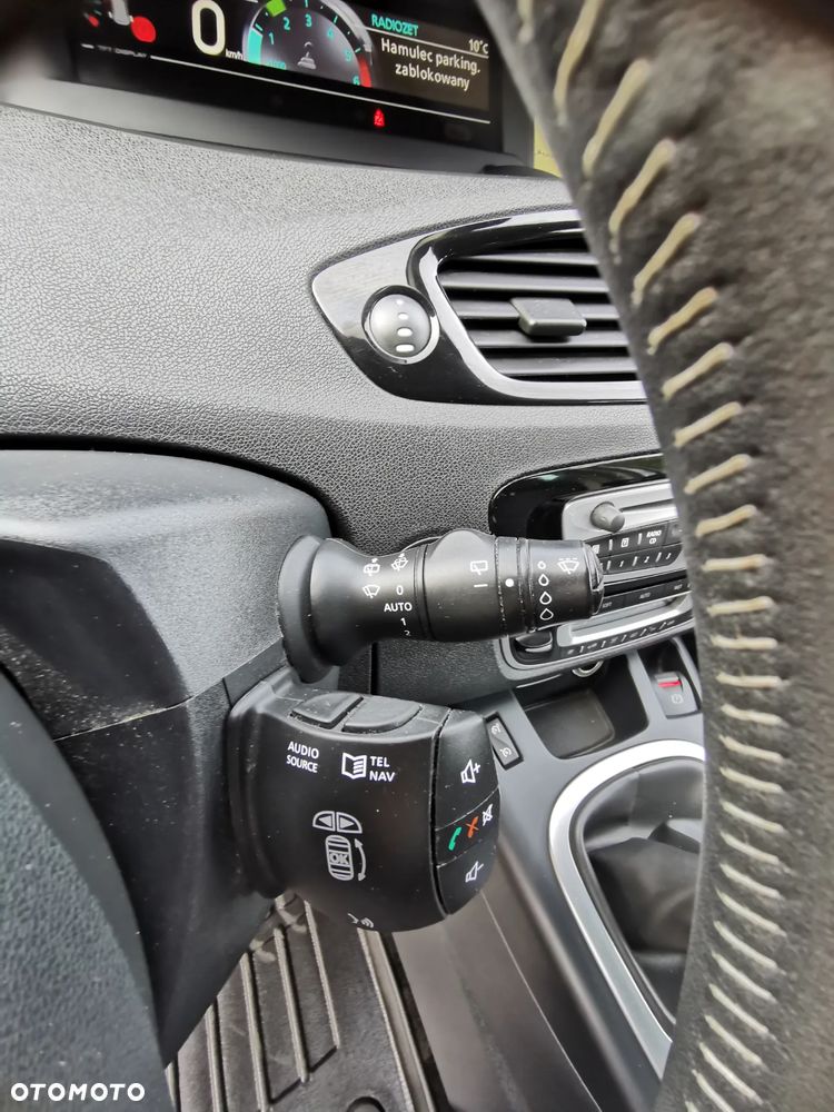 Renault Scenic 1.9 dCi Confort Privilege - 31