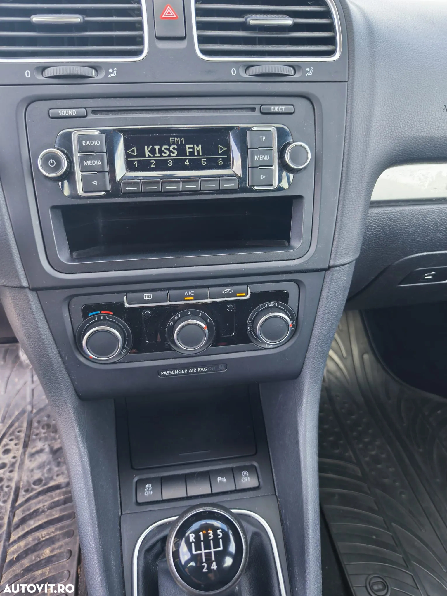 Volkswagen Golf 1.6 TDI BMT Trendline - 8