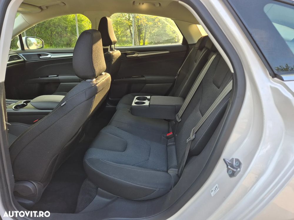 Ford Mondeo 2.0 TDCI Start-Stopp PowerShift-Aut Business Edition - 9