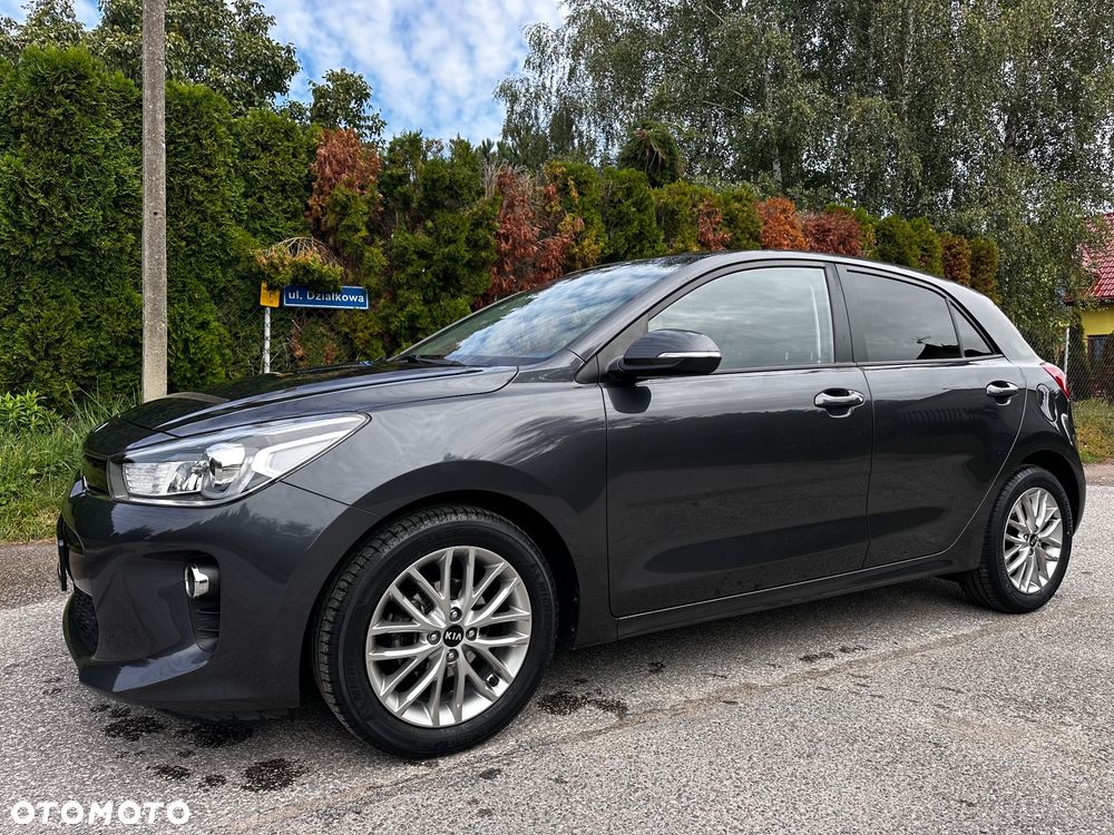Kia Rio 1.2 Dream Team Edition - 9