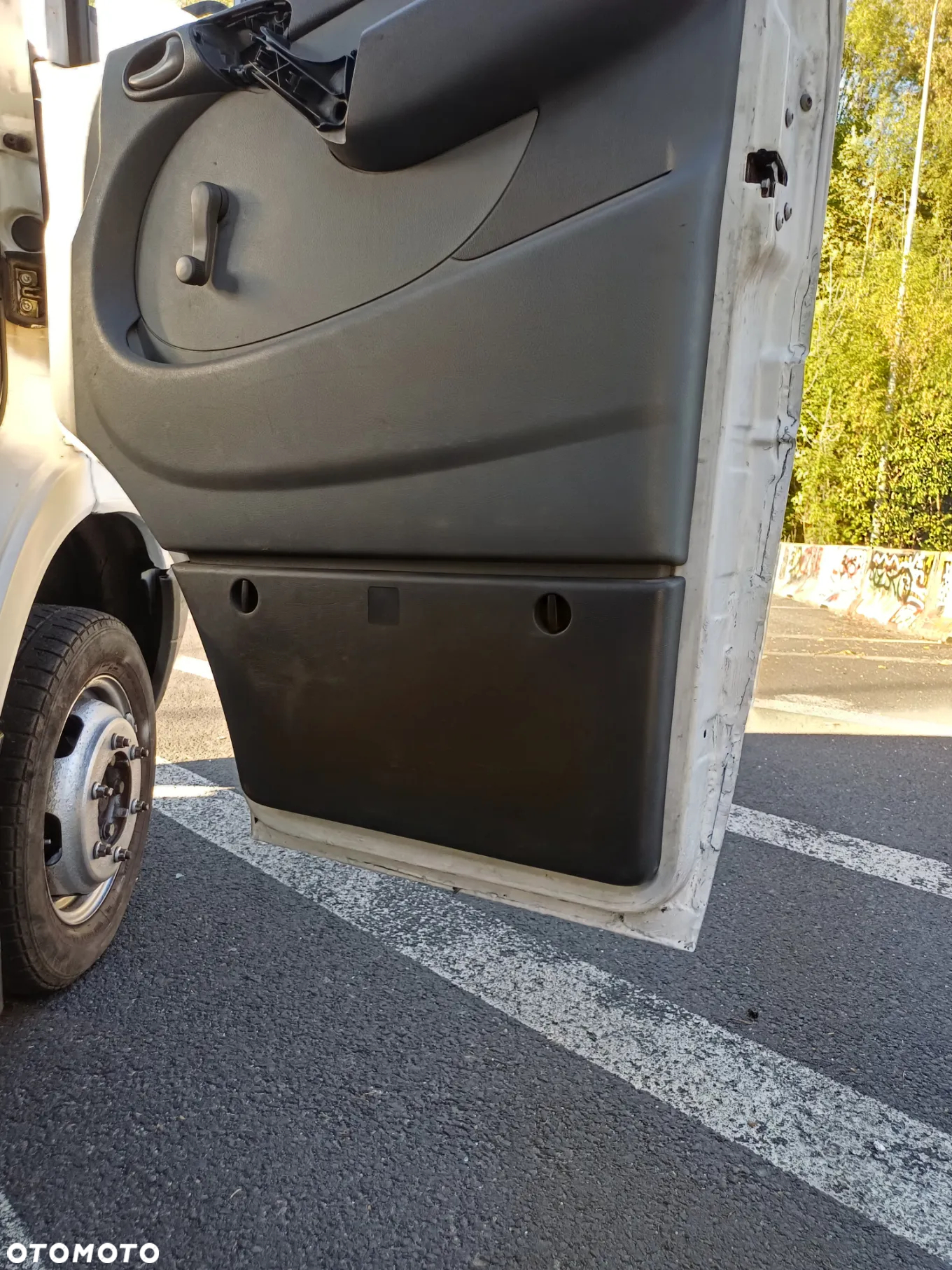 Mercedes-Benz Sprinter - 23