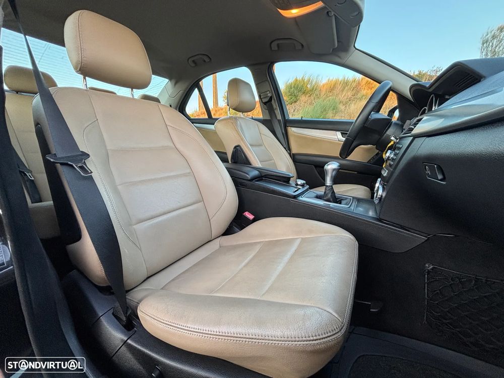 Mercedes-Benz C 180 CDi Avantgarde BE - 30
