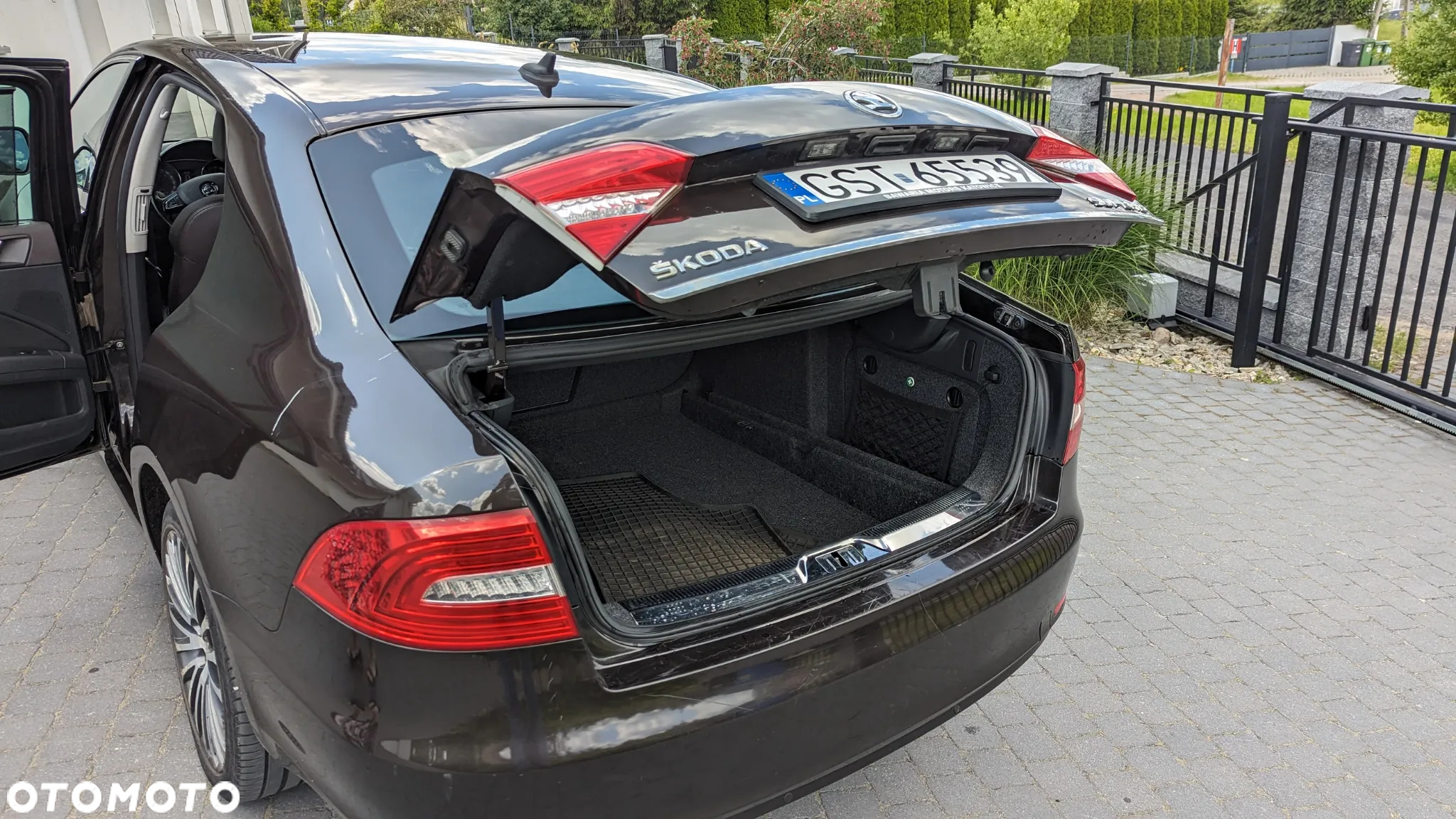 Skoda Superb 2.0 TDI 4x4 L&K DSG - 4