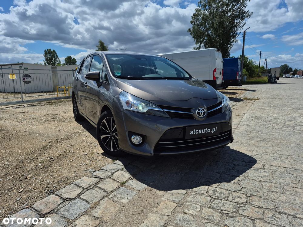 Toyota Verso 1.8 Prestige EU5 MS - 2