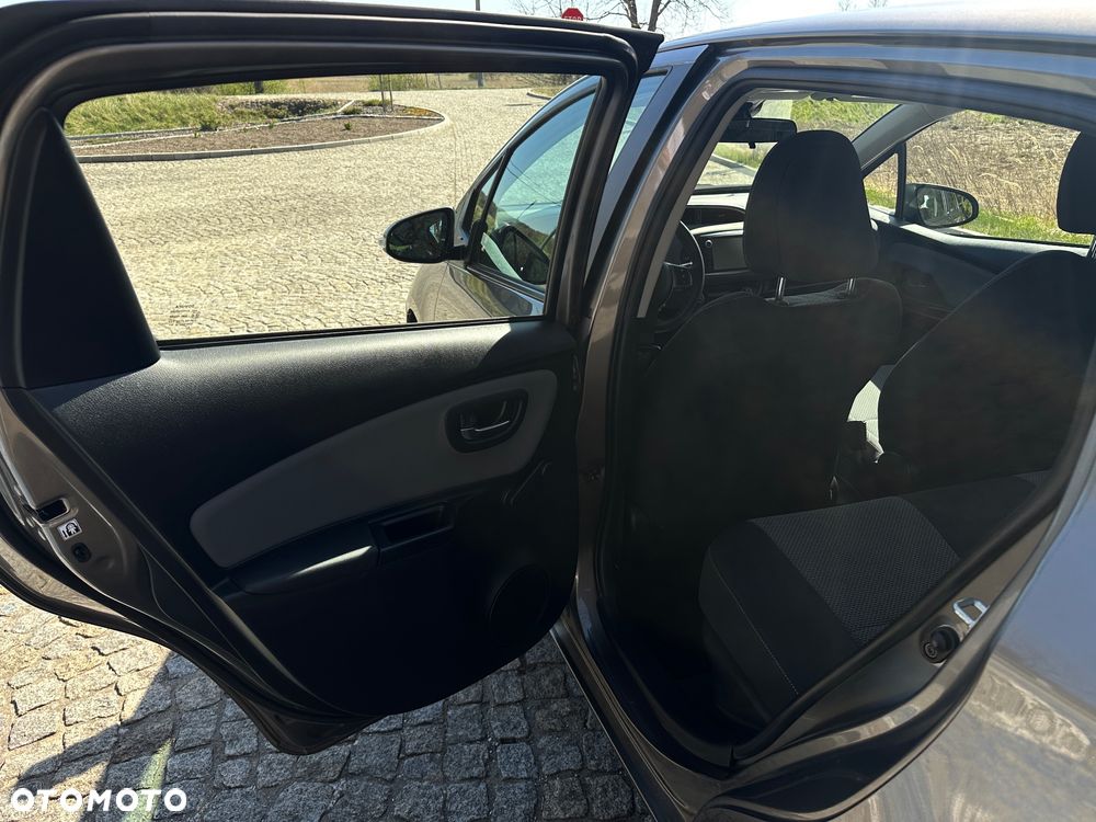 Toyota Yaris - 5