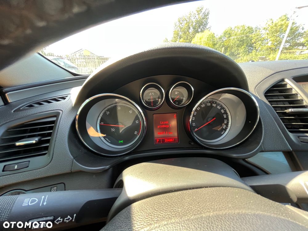Opel Insignia 2.0 CDTI automatik Sport - 10
