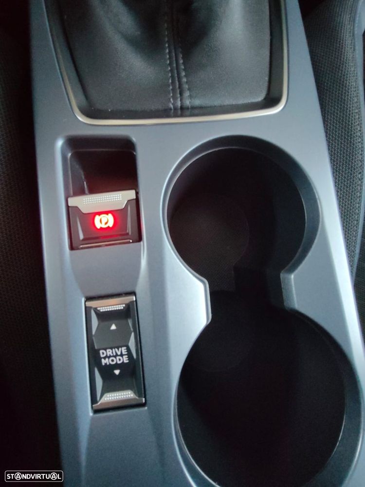 Peugeot 2008 1.2 PureTech Allure Pack - 14