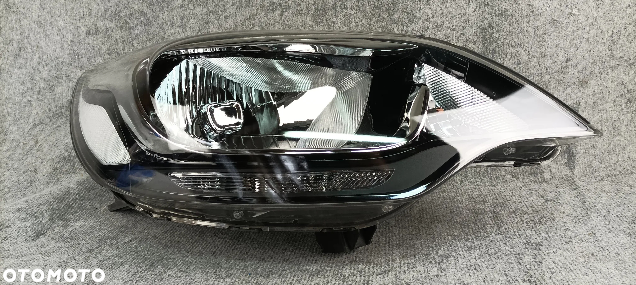 REFLEKTOR LAMPA PRZEDNIA PRAWA - KIA RIO III SEDAN ZWYKŁA 2011-2016 - 6