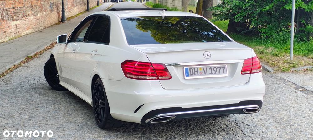 Mercedes-Benz Klasa E 350 4Matic BlueEFFICIENCY 7G-TRONIC Avantgarde - 3
