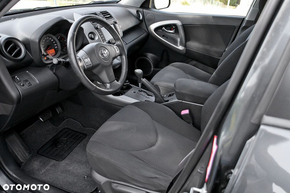 Toyota RAV4 2.0 4x4 Automatik - 7