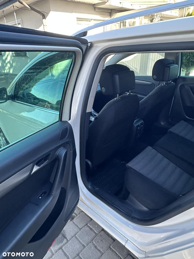 Volkswagen Passat 2.0 TDI 4Motion DSG BlueMotion Tech Comfortline - 23