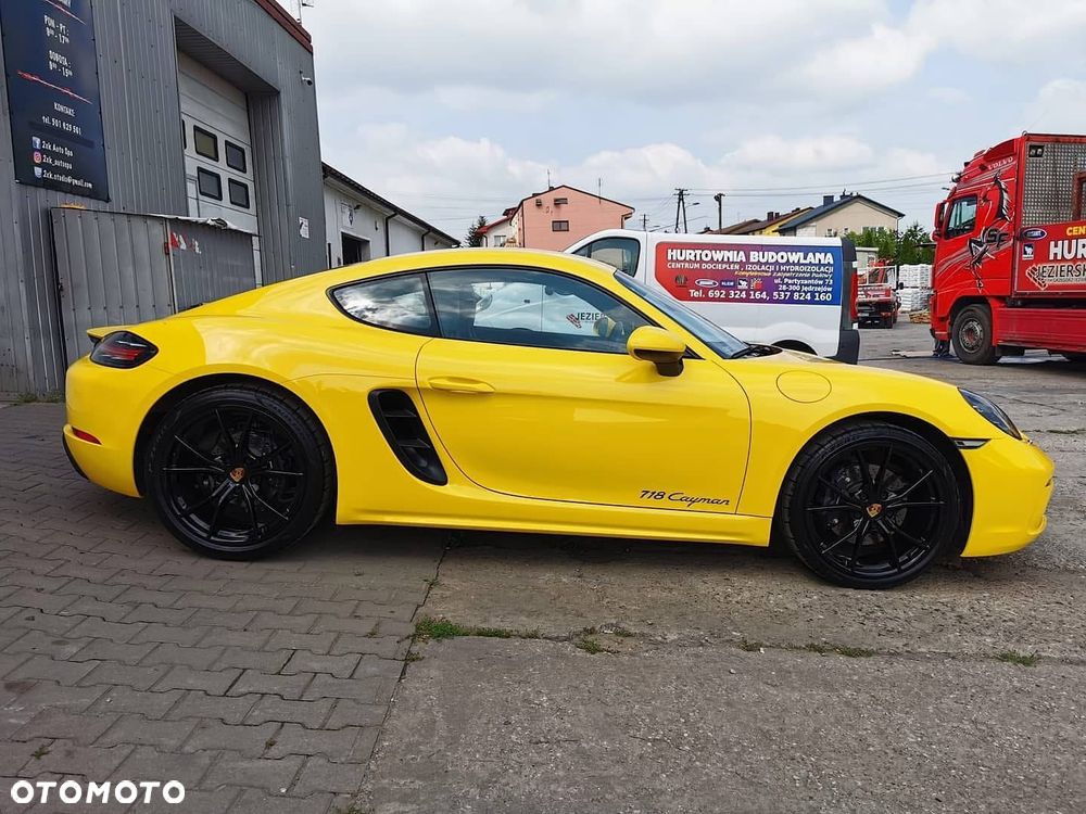Porsche 718 Cayman 2020