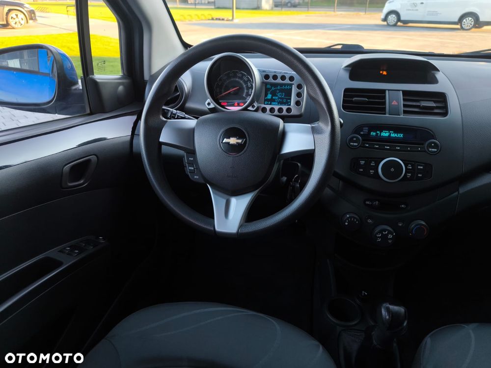 Chevrolet Spark 1.0 LS+ - 19
