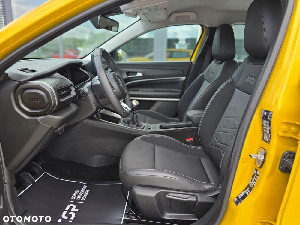 Jeep Avenger 1.2 GSE T3 Altitude FWD - 24
