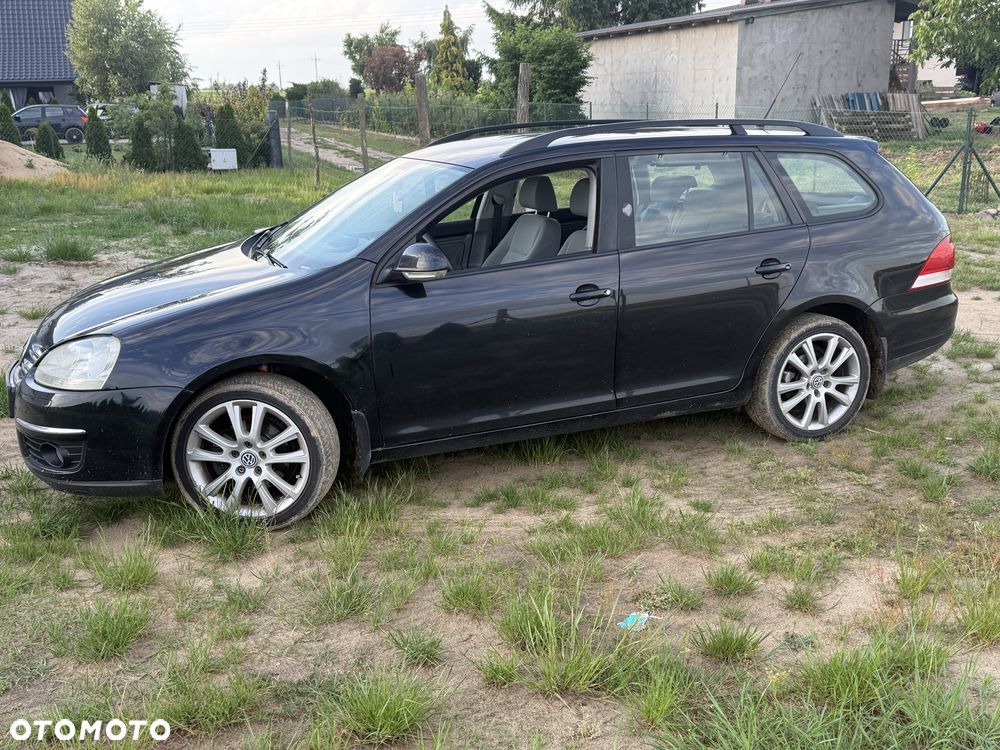 Volkswagen Golf - 3