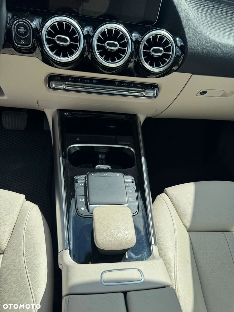 Mercedes-Benz GLA 250 - 39