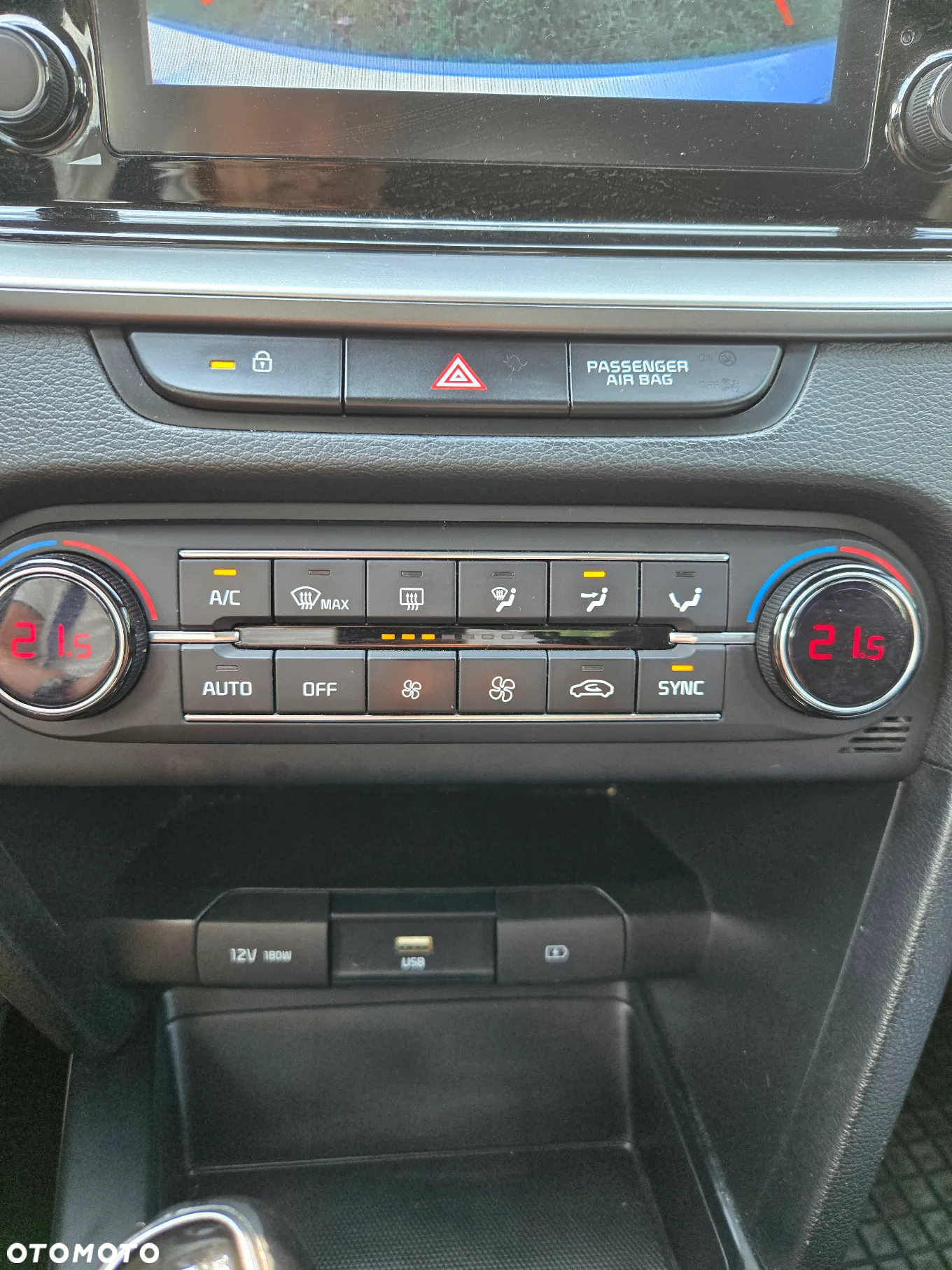 Kia Ceed 1.6 CRDi SCR L Business Line Plus - 10