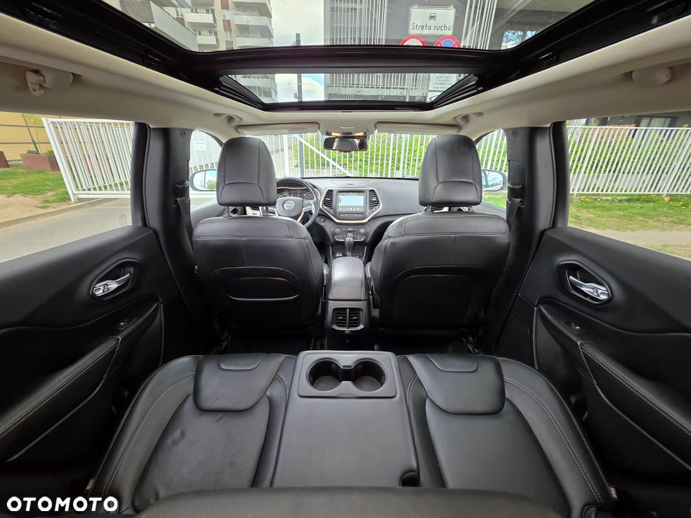 Jeep Cherokee 3.2 V6 Pentastar Active Drive I Automatik Limited - 31