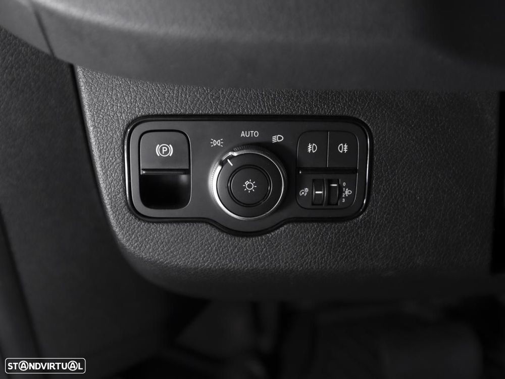 Mercedes-Benz E-SPRINTER L2H2 C/IVA - 13