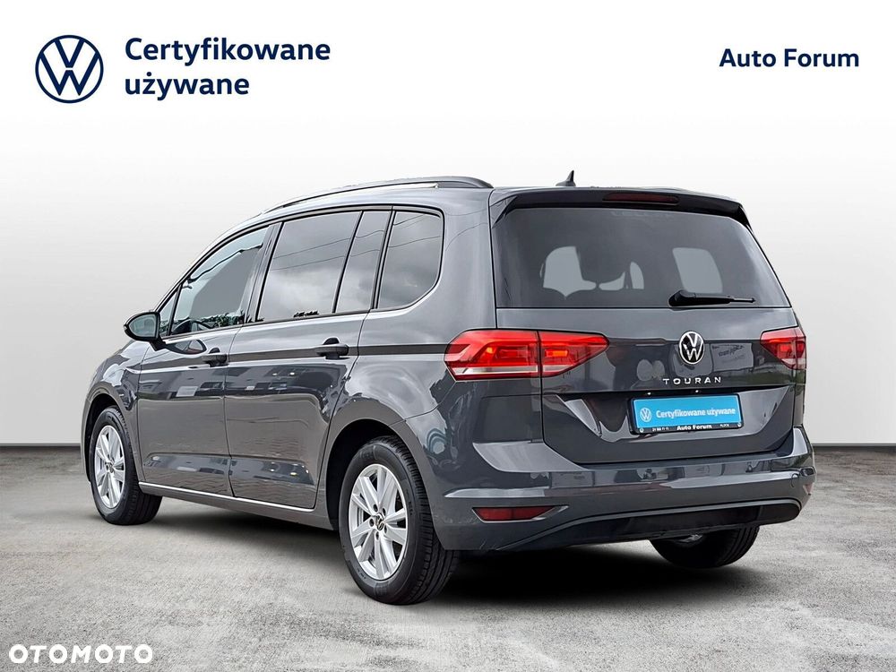 Volkswagen Touran - 3