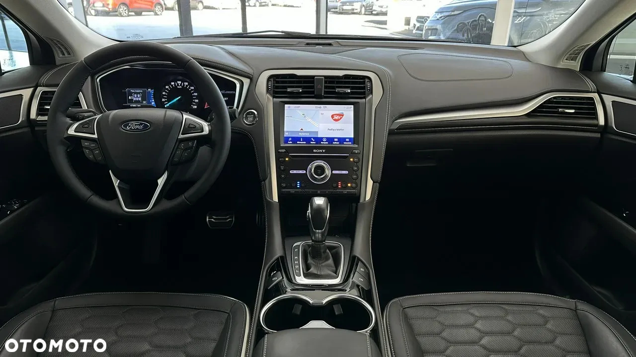 Ford Mondeo 2.0 Hybrid Titanium - 3