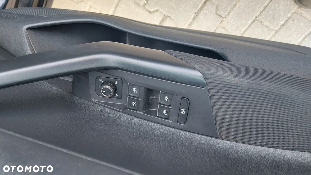 Volkswagen Polo 1.6 TDI SCR DSG Highline - 12