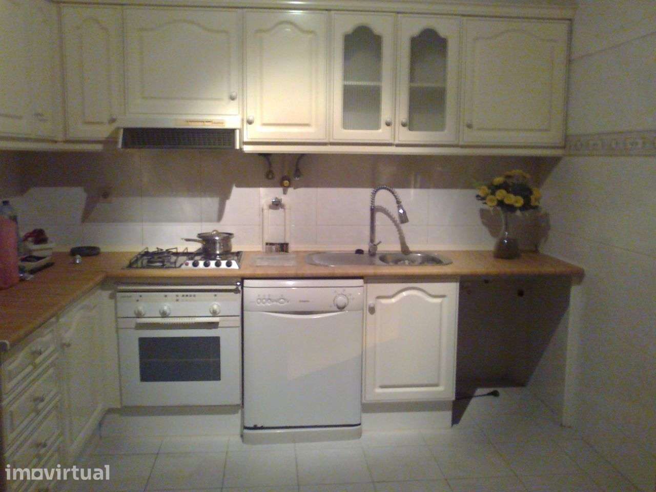 Arrenda-se apartamento T1,Central, boas áreas, Almada- Fórum Almada - Grande imagem: 2/12
