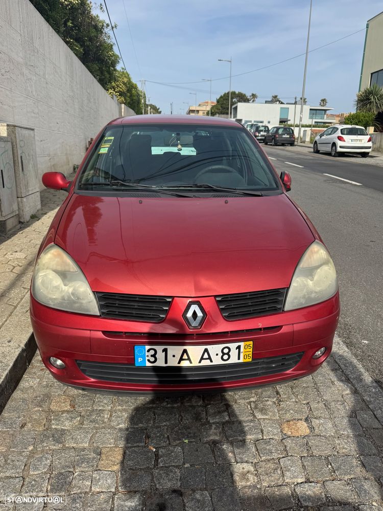 Renault Clio 1.2 16V Confort - 2
