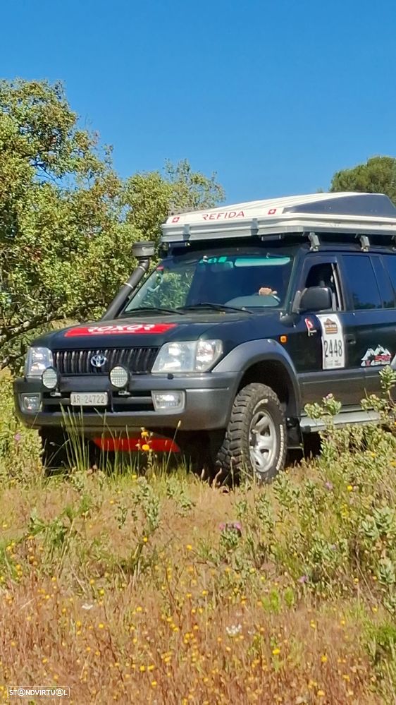 Toyota Land Cruiser - 10