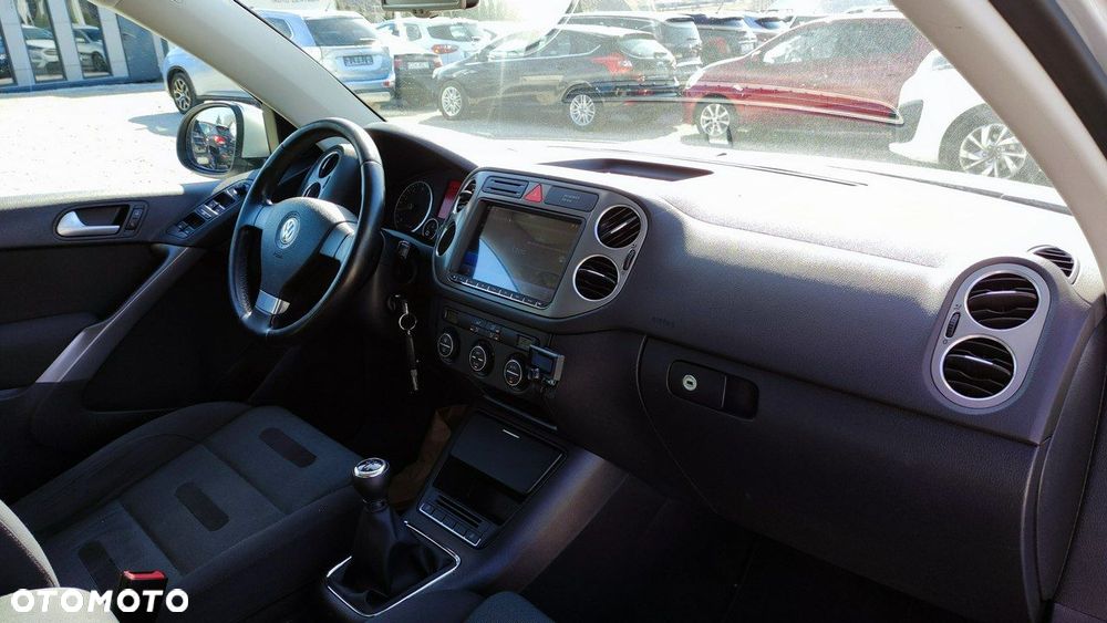 Volkswagen Tiguan 1.4 TSI BlueMot Sport&Style - 22