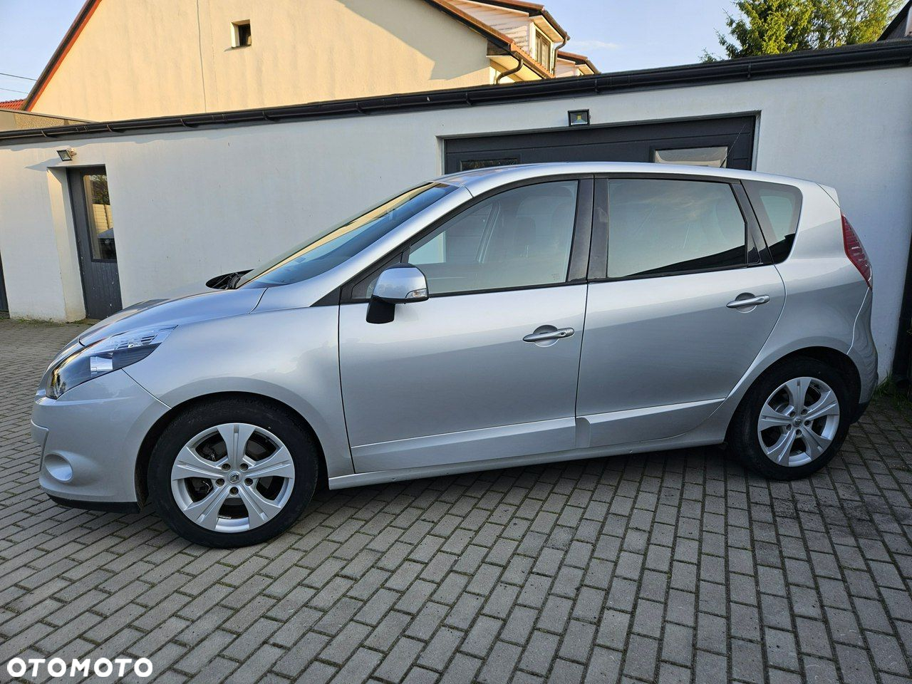 Renault Scenic 1.4 16V TCE Privilege - 13