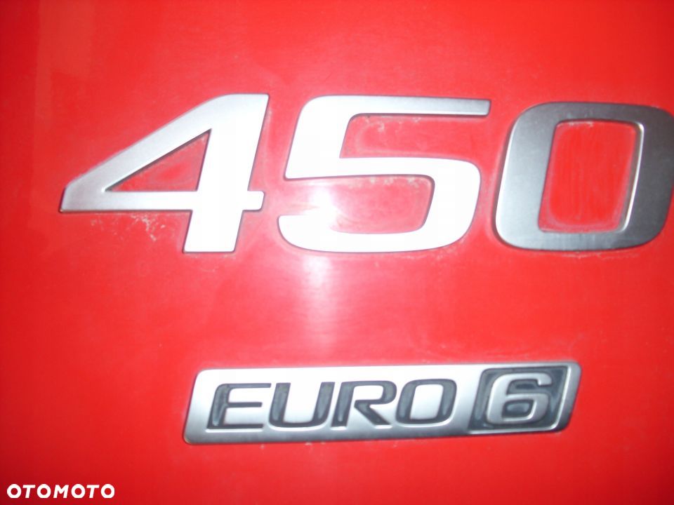 PIASTA TYLNA PRZEDNIA VOLVO FH 4 EURO 6 - 2