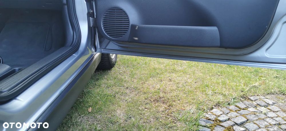 Opel Corsa 1.2 16V Enjoy - 29